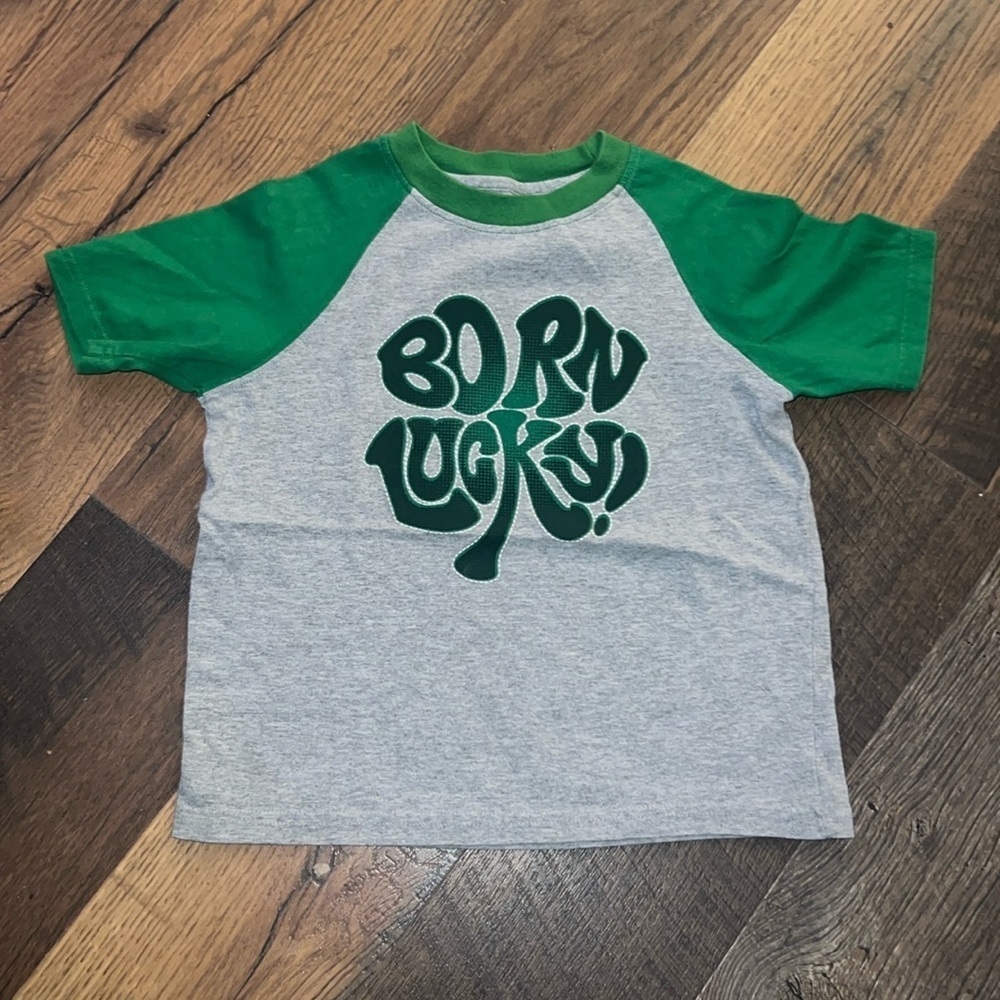 T-Shirt​​​​